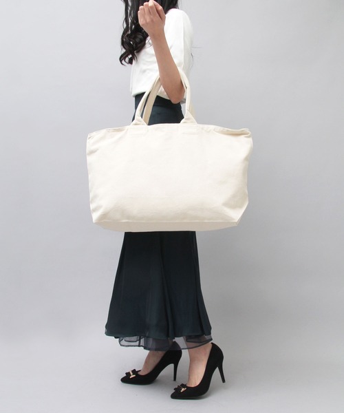極美品　jjjjound キャンバス　ボストンバッグ　大容量　オフホワイト　白 極美品jjjjound キャンバスボストンバッグ大容量オフホワイト白