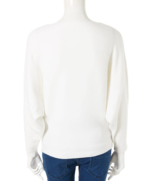 fifth(フィフス)の「シルキータッチボートネックドルマンニット(ニット/セーター・レディース・ホワイト/ブラック/ベージュ/スモークピンク/グレー/ブルー・MEDIUM)」の10枚目の写真