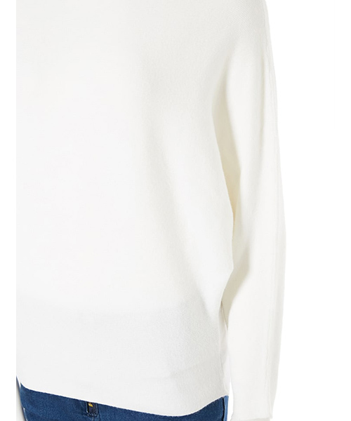 fifth(フィフス)の「シルキータッチボートネックドルマンニット(ニット/セーター・レディース・ホワイト/ブラック/ベージュ/スモークピンク/グレー/ブルー・MEDIUM)」の8枚目の写真