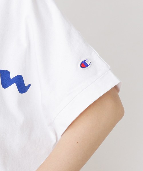 Champion(チャンピオン)の「Champion ロゴワイドTシャツ(Tシャツ/カットソー・レディース・オフホワイト/ネイビー・02)」の10枚目の写真