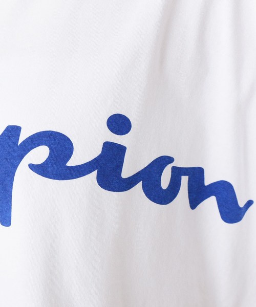 Champion(チャンピオン)の「Champion ロゴワイドTシャツ(Tシャツ/カットソー・レディース・オフホワイト/ネイビー・02)」の5枚目の写真