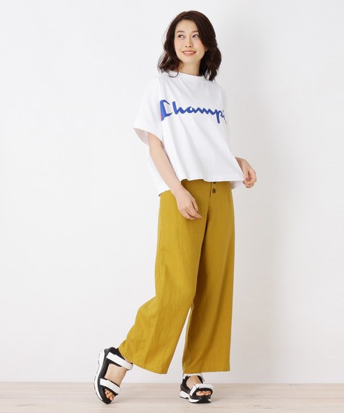 Champion(チャンピオン)の「Champion ロゴワイドTシャツ(Tシャツ/カットソー・レディース・オフホワイト/ネイビー・02)」の9枚目の写真