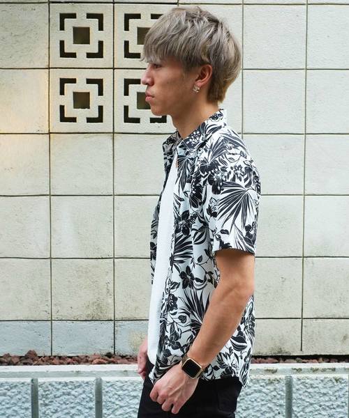 GOSTAR DE FUGA（ゴスタール ジフーガ）の「モノクロボタニカル半袖シャツ（シャツ/ブラウス・メンズ・ホワイト/ブラック・M/L/XL）」の3枚目の写真