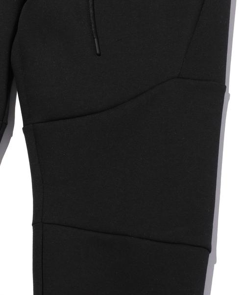 NIKE（ナイキ）の「＜NIKE＞ TECH FLEECE PT/テックフリースパンツ（スウェットパンツ・メンズ・ブラック・SMALL/MEDIUM/LARGE）」の11枚目の写真