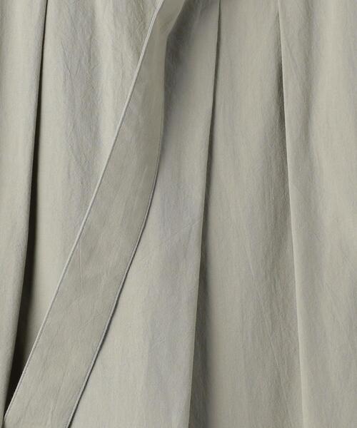 BEAUTY&YOUTH UNITED ARROWS（ビューティーアンドユースユナイテッドアローズ）の「BY コットンタイプライタータックハイウエストベルトワイドパンツо（その他パンツ・レディース・ネイビー/ライム・MEDIUM/SMALL）」の3枚目の写真