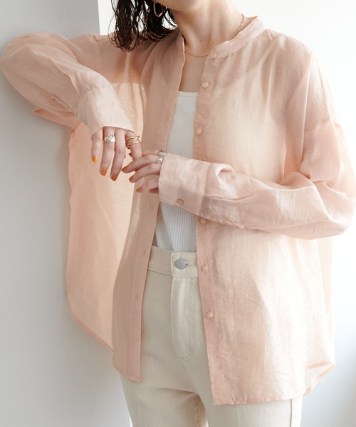 Discoat(ディスコート)の「【ZOZO限定】シアーバンドカラーシャツ/フレアパンツ/ロングTシャツ/クリンクル/ワイドパンツ/プリーツスカート/マーメイド/ワッシャー/マキシ/バンドカラー/シアー/ビッグシルエット/バックスリット/ルーズ/マキシ丈/ワンピース/ダメージ/シャイニー/シャツ(シャツ/ブラウス)」|ベージュ
