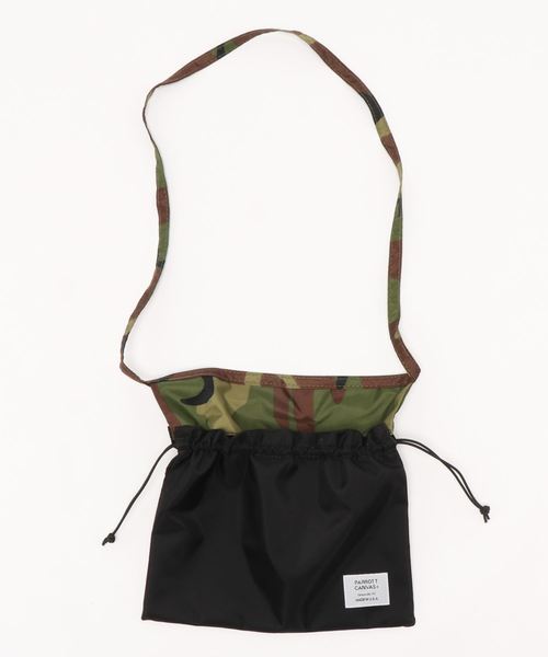 PARROTT CANVAS（パロットキャンバス）の「【WEB限定】PAROTT CANVAS 2トーンバッグ（ショルダーバッグ・レディース・チャコールグレー/ブラック/ベージュ・FREE）」の2枚目の写真