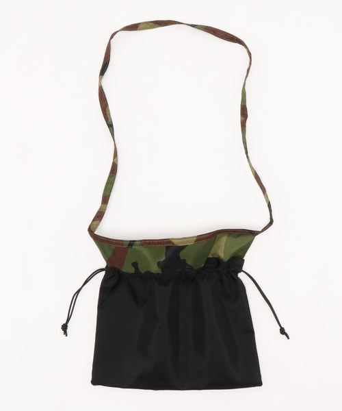 PARROTT CANVAS（パロットキャンバス）の「【WEB限定】PAROTT CANVAS 2トーンバッグ（ショルダーバッグ・レディース・チャコールグレー/ブラック/ベージュ・FREE）」の5枚目の写真