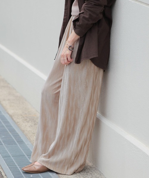 reca（レカ）の「ウェーブ柄 ベロアワイドパンツ（その他パンツ・レディース・ベージュ/ピンク系その他/グレー・FREE）」の2枚目の写真