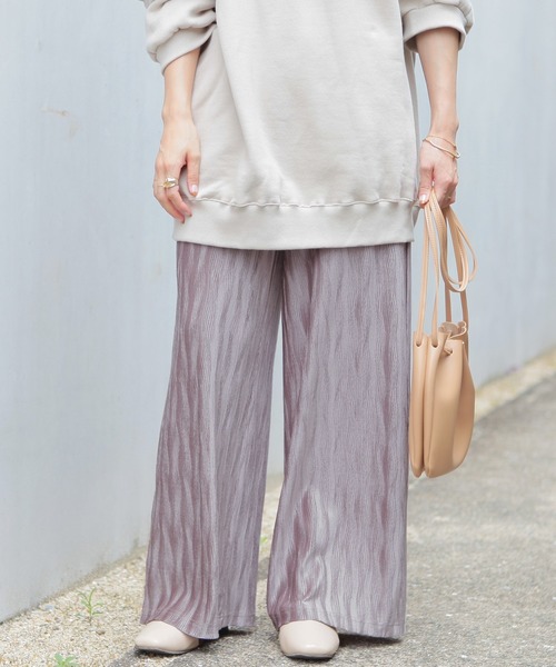 reca（レカ）の「ウェーブ柄 ベロアワイドパンツ（その他パンツ・レディース・ベージュ/ピンク系その他/グレー・FREE）」の3枚目の写真