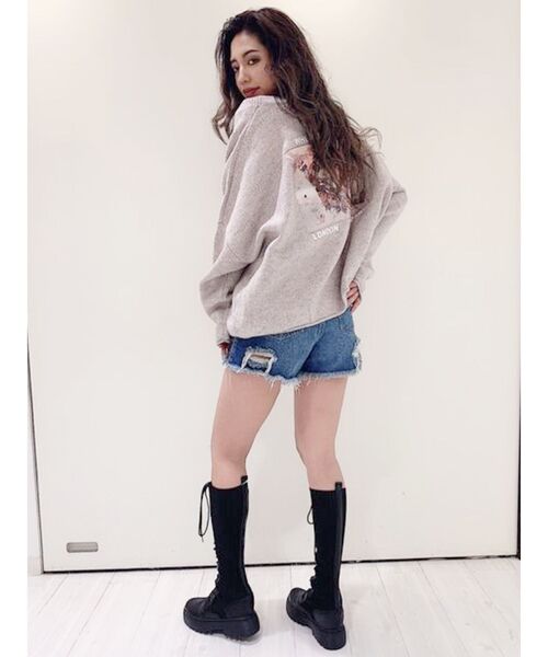 GYDA(ジェイダ)の「サイドスリットフリンジデニムショーパン(デニムパンツ・レディース・ブルー・SMALL/MEDIUM/X-SMALL)」の14枚目の写真