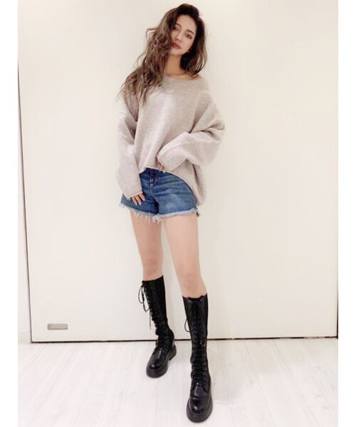 GYDA(ジェイダ)の「サイドスリットフリンジデニムショーパン(デニムパンツ・レディース・ブルー・SMALL/MEDIUM/X-SMALL)」の7枚目の写真