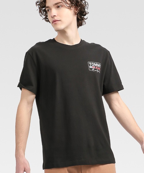 tommy jeans（トミー ジーンズ）の「バックロゴコットンTシャツ