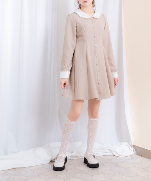 SOBRE❗️ 襟付きプリントミディアムワンピース DearMyLoveRose（ディアマイラブローズ）の「ダブルボタン