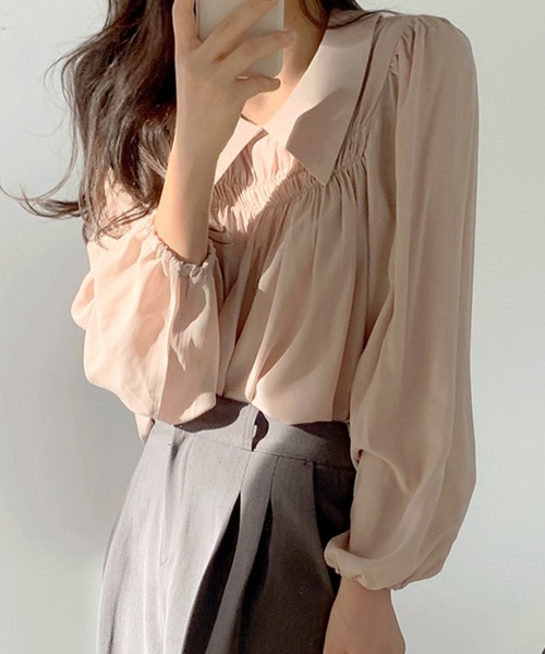 ABITOKYO（アビトーキョー）の「ビックフリル衿ボリュームスリーブギャザーブラウス（シャツ/ブラウス・レディース・ホワイト/ピンクベージュ・FREE）」の7枚目の写真