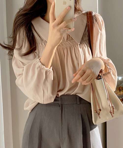 ABITOKYO（アビトーキョー）の「ビックフリル衿ボリュームスリーブギャザーブラウス（シャツ/ブラウス・レディース・ホワイト/ピンクベージュ・FREE）」の10枚目の写真