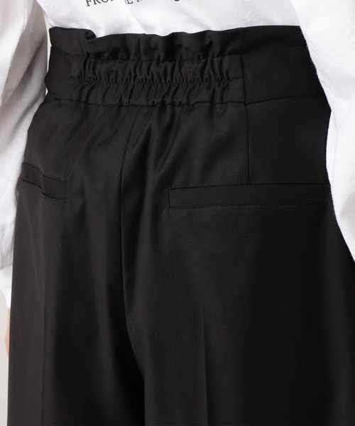 N.(N. Natural Beauty Basic)(エヌエヌナチュラルビューティーベーシック)の「◆タブ付ハーフパンツ(その他パンツ・レディース・ブラック/ベージュ・MEDIUM)」の11枚目の写真