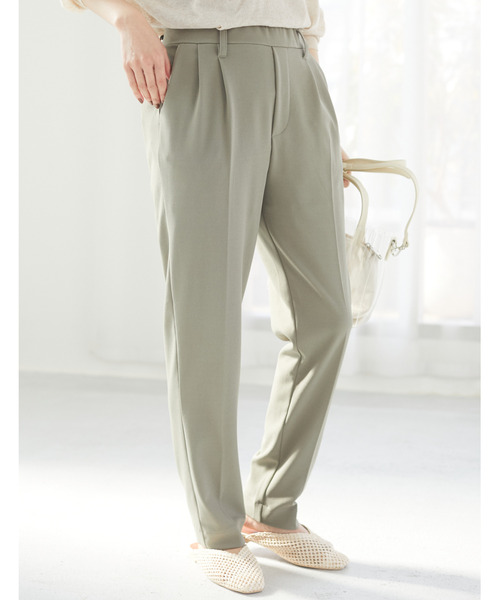 RAY CASSIN FAVORI(レイカズンフェバリ)の「・RAY CASSIN FAVORI テーパードパンツ*(その他パンツ・レディース・ブラック/ブルー/モカ/ライトカーキ・FREE)」の1枚目の写真