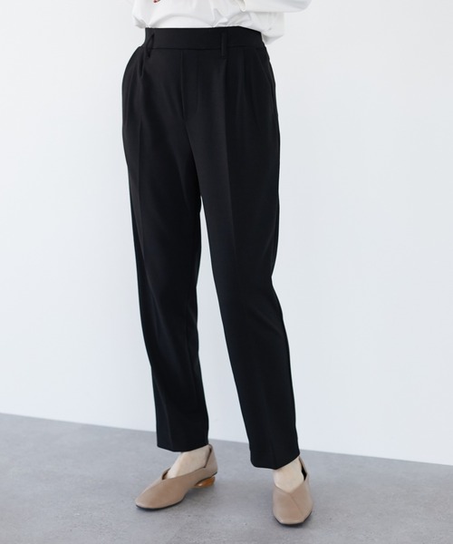 RAY CASSIN FAVORI(レイカズンフェバリ)の「・RAY CASSIN FAVORI テーパードパンツ*(その他パンツ・レディース・ブラック/ブルー/モカ/ライトカーキ・FREE)」の2枚目の写真