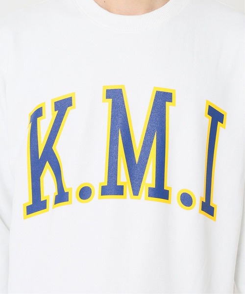 JOURNAL STANDARD（ジャーナルスタンダード）の「【かまいたち×JOURNAL STANDARD】K.M.I ロゴ スウェット/カレッジロゴ（スウェット・メンズ・ホワイト/ネイビー・MEDIUM/LARGE/X-LARGE）」の22枚目の写真