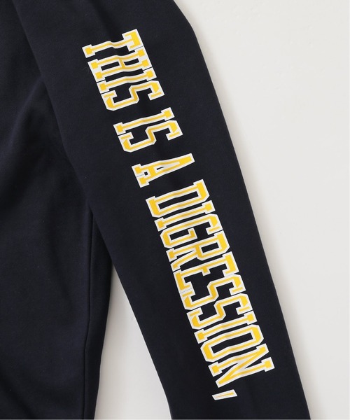 JOURNAL STANDARD（ジャーナルスタンダード）の「【かまいたち×JOURNAL STANDARD】K.M.I ロゴ スウェット/カレッジロゴ（スウェット・メンズ・ホワイト/ネイビー・MEDIUM/LARGE/X-LARGE）」の13枚目の写真