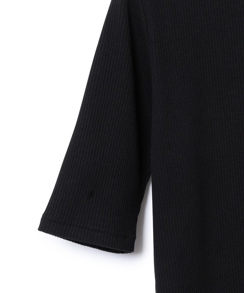ADAM ET ROPE'(アダムエロペ)の「【アウトレット店舗・WEB限定】プリーツリブ5分袖プルオーバー(Tシャツ/カットソー・レディース・ブラック/レッド/ホワイト・FREE)」の12枚目の写真