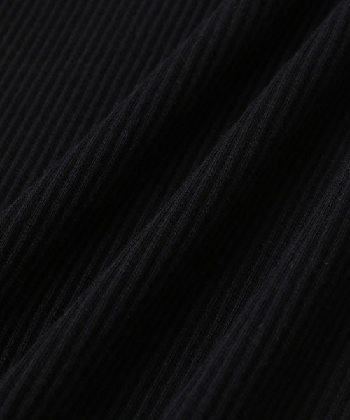 ADAM ET ROPE'(アダムエロペ)の「【アウトレット店舗・WEB限定】プリーツリブ5分袖プルオーバー(Tシャツ/カットソー・レディース・ブラック/レッド/ホワイト・FREE)」の11枚目の写真