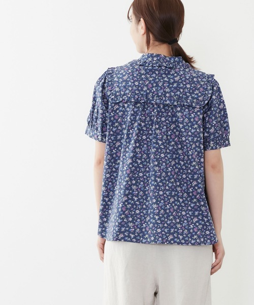 POU DOU DOU(プードゥドゥ)の「スクエアヨークフリルブラウス(シャツ/ブラウス・レディース・ネイビー/オフホワイト/ミント・3)」の15枚目の写真