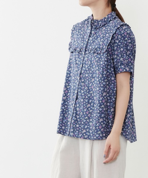 POU DOU DOU(プードゥドゥ)の「スクエアヨークフリルブラウス(シャツ/ブラウス・レディース・ネイビー/オフホワイト/ミント・3)」の16枚目の写真