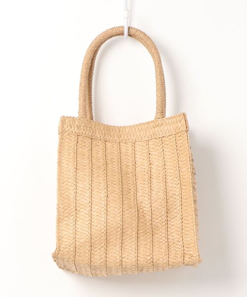 Rewde（ルゥデ）の「スクエアボックストートバッグ（1R18-KB02）（トートバッグ・レディース・ベージュ/グレー/キャメル・FREE）」の17枚目の写真