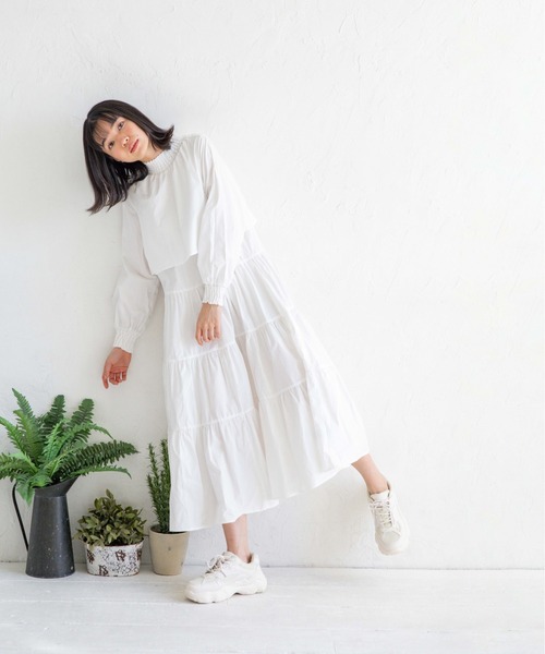 Mysa&Liina（ミーサリーナ）の「レイヤードシャーリングティアードワンピース（ワンピース・レディース・オフホワイト/イエロー/ベージュ/ブラック・M）」の6枚目の写真