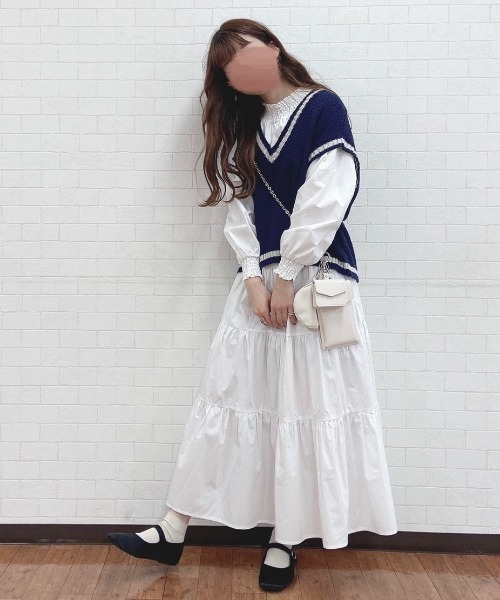 Mysa&Liina（ミーサリーナ）の「レイヤードシャーリングティアードワンピース（ワンピース・レディース・オフホワイト/イエロー/ベージュ/ブラック・M）」の12枚目の写真