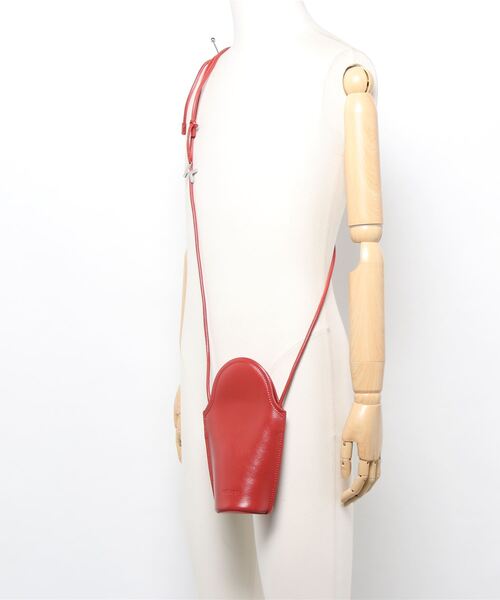 KENZO（ケンゾー）の「FW20RW Onda Strap Bottle Holder Glace（ポーチ・レディース・オレンジ系その他・ONE SIZE）」の2枚目の写真