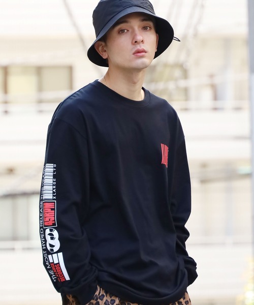 XLARGE(エクストララージ)の「XLARGE/エクストララージ 90S TYPOGRAPHY L/S Tee 長袖Tシャツ(Tシャツ/カットソー・メンズ・ホワイト/ブラック・M/L/XL)」の1枚目の写真