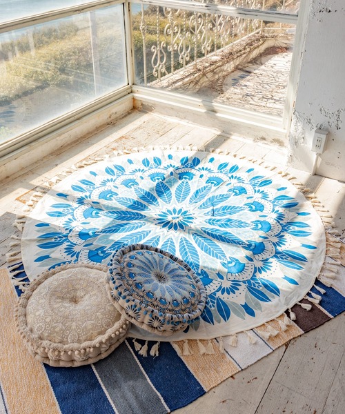 チャイハネ（チャイハネ）の「【チャイハネ】メンデルフリンジ付きラウンドクロス（インテリア雑貨・レディース・ピンク/イエロー/ブルー/グリーン・FREE）」の2枚目の写真