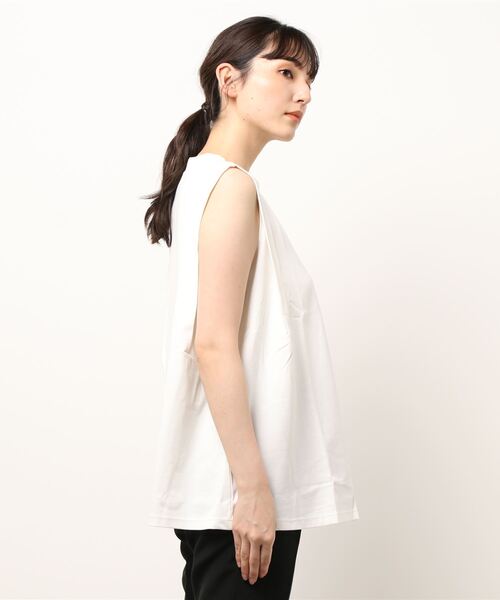 GeeRA(ジーラ)の「シルケットライクボクシーノースリTシャツ(Tシャツ/カットソー・レディース・ブラック/アイボリー/サンドベージュ・MEDIUM)」の10枚目の写真