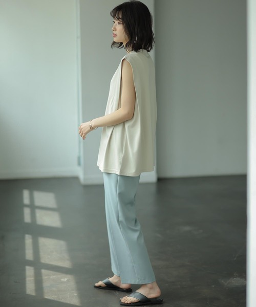 GeeRA(ジーラ)の「シルケットライクボクシーノースリTシャツ(Tシャツ/カットソー・レディース・ブラック/アイボリー/サンドベージュ・MEDIUM)」の9枚目の写真