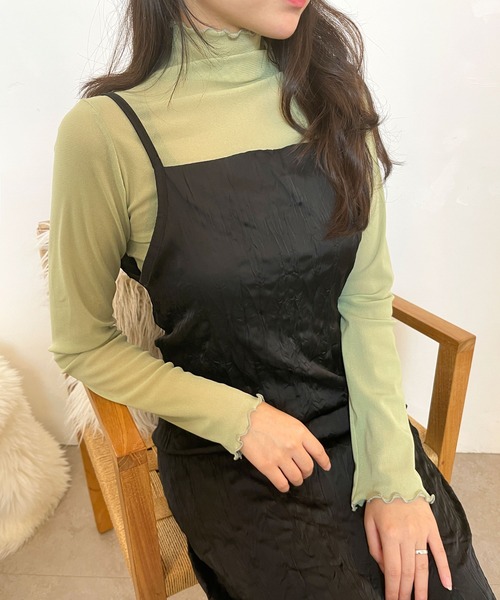 CEMONEMO(セモネモ)の「ハイネック シースルー メロー カットソー(Tシャツ/カットソー・レディース・ホワイト/ブラック/ベージュ/ブラウン/パープル/グリーン/インディゴブルー/グレー/ナチュラル/ピンク/イエロー/スカイブルー/イエロー系その他・FREE)」の8枚目の写真