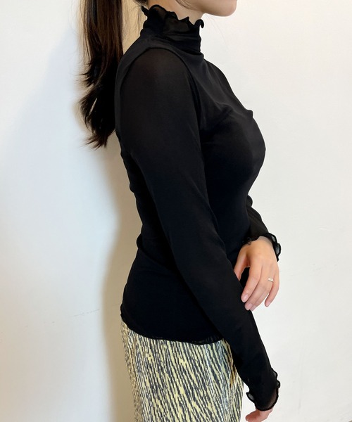 CEMONEMO(セモネモ)の「ハイネック シースルー メロー カットソー(Tシャツ/カットソー・レディース・ホワイト/ブラック/ベージュ/ブラウン/パープル/グリーン/インディゴブルー/グレー/ナチュラル/ピンク/イエロー/スカイブルー/イエロー系その他・FREE)」の14枚目の写真