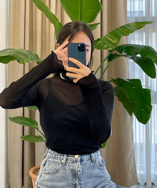 CEMONEMO(セモネモ)の「ハイネック シースルー メロー カットソー(Tシャツ/カットソー・レディース・ホワイト/ブラック/ベージュ/ブラウン/パープル/グリーン/インディゴブルー/グレー/ナチュラル/ピンク/イエロー/スカイブルー/イエロー系その他・FREE)」の18枚目の写真