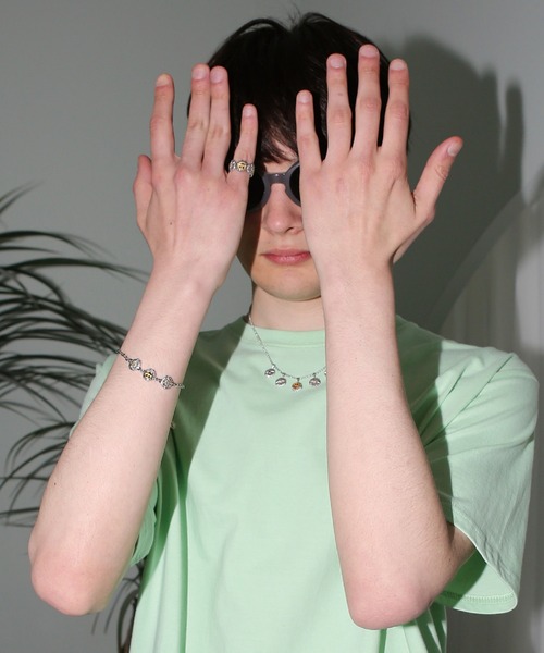 MISTERCHILD(ミスターチャイルド)の「【MISTERCHILD】SMILE BRACELET(ブレスレット・メンズ・シルバー・ONE SIZE)」の4枚目の写真