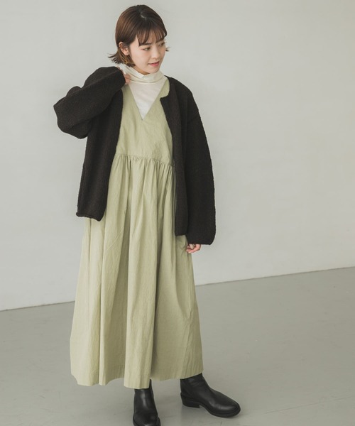 かぐれ（カグレ）の「Vネックギャザー切替ワンピース（ワンピース・レディース・ブラック/グリーン系その他・FREE）」の4枚目の写真