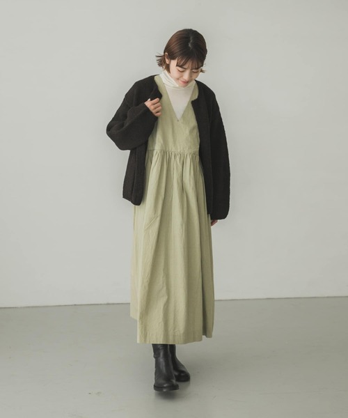 かぐれ（カグレ）の「Vネックギャザー切替ワンピース（ワンピース・レディース・ブラック/グリーン系その他・FREE）」の14枚目の写真