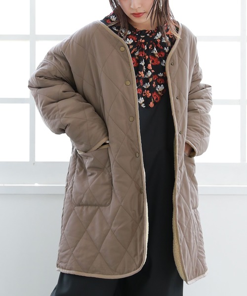 n'OrLABEL（ノアールレーベル）の「『キルト×ボアリバーシブルコート』（ノーカラーコート・レディース・アイボリー/ブラック/ブラウン/ライトカーキ・FREE）」の3枚目の写真