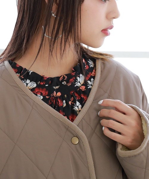 n'OrLABEL（ノアールレーベル）の「『キルト×ボアリバーシブルコート』（ノーカラーコート・レディース・アイボリー/ブラック/ブラウン/ライトカーキ・FREE）」の21枚目の写真