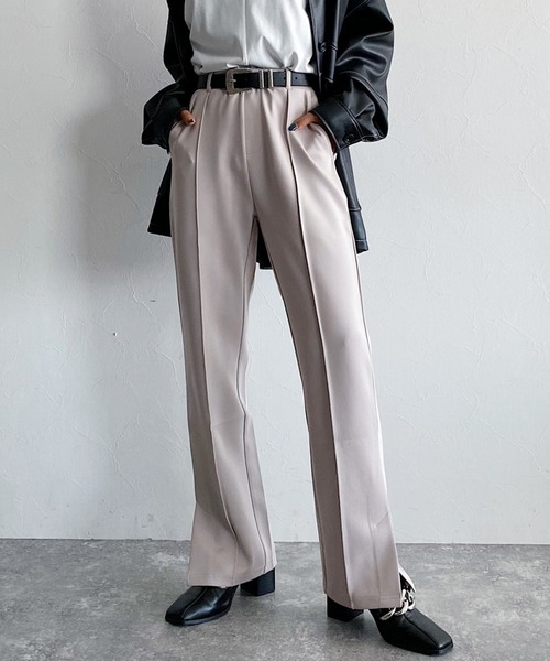 PAGEBOY（ページボーイ）の「カットカラースラックス（スラックス・レディース・ブラック/ブラウン系その他/グレイッシュベージュ/ブルー/パープル系その他・FREE）」の3枚目の写真