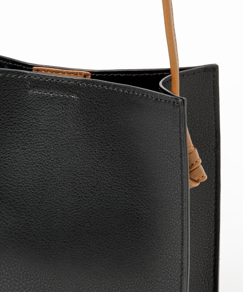 GLOBAL WORK（グローバルワーク）の「スペカルサブBAGショルダー/235160（ショルダーバッグ・レディース・アイボリー/ダークブラウン/ベージュ/その他・ONE SIZE）」の15枚目の写真