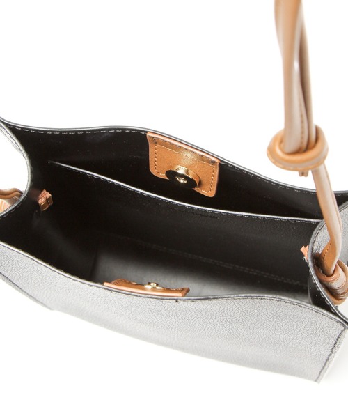 GLOBAL WORK（グローバルワーク）の「スペカルサブBAGショルダー/235160（ショルダーバッグ・レディース・アイボリー/ダークブラウン/ベージュ/その他・ONE SIZE）」の6枚目の写真