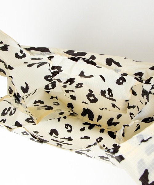 GLOBAL WORK（グローバルワーク）の「スペカルサブBAGショルダー/235160（ショルダーバッグ・レディース・アイボリー/ダークブラウン/ベージュ/その他・ONE SIZE）」の17枚目の写真