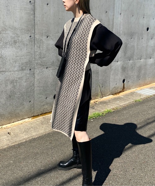 y/m by RIKA（イムバイリカ）の「バルキージャガードロングベスト（ベスト・レディース・ベージュ/オリーブ/アイボリー・FREE）」の8枚目の写真